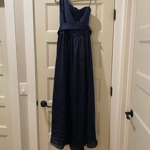 Vera Wang Gown Size 12